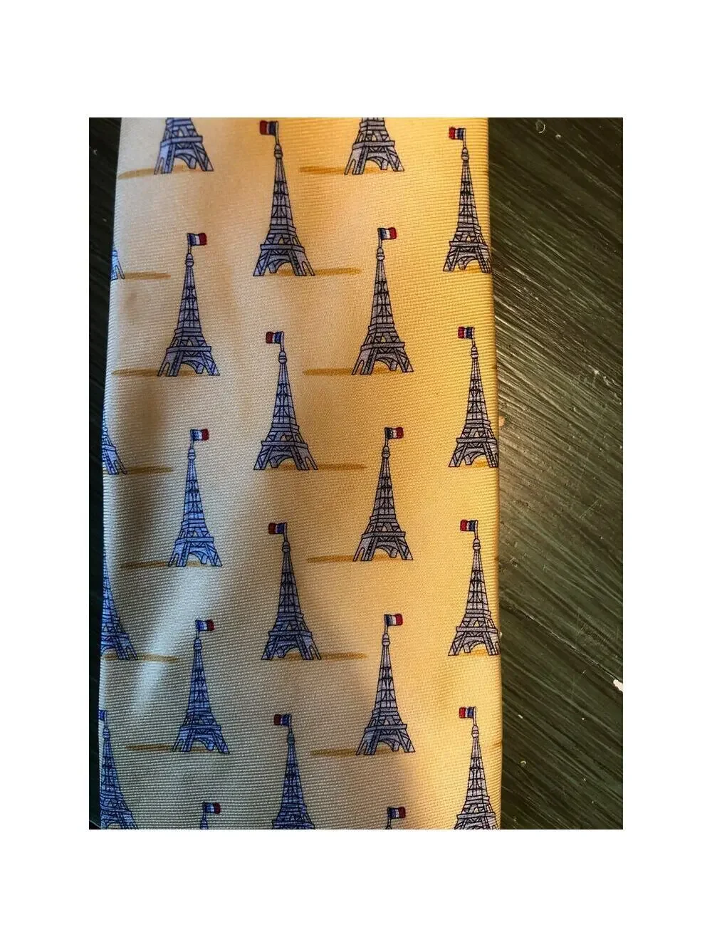 Beaufort Tie Rack EUC Yellow Silk Eiffel Tower Necktie